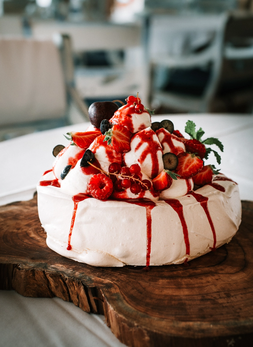 dessert pavlova